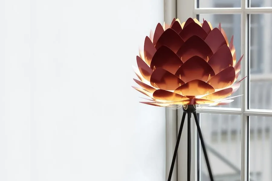 Design+ - Aluvia grindų šviestuvas