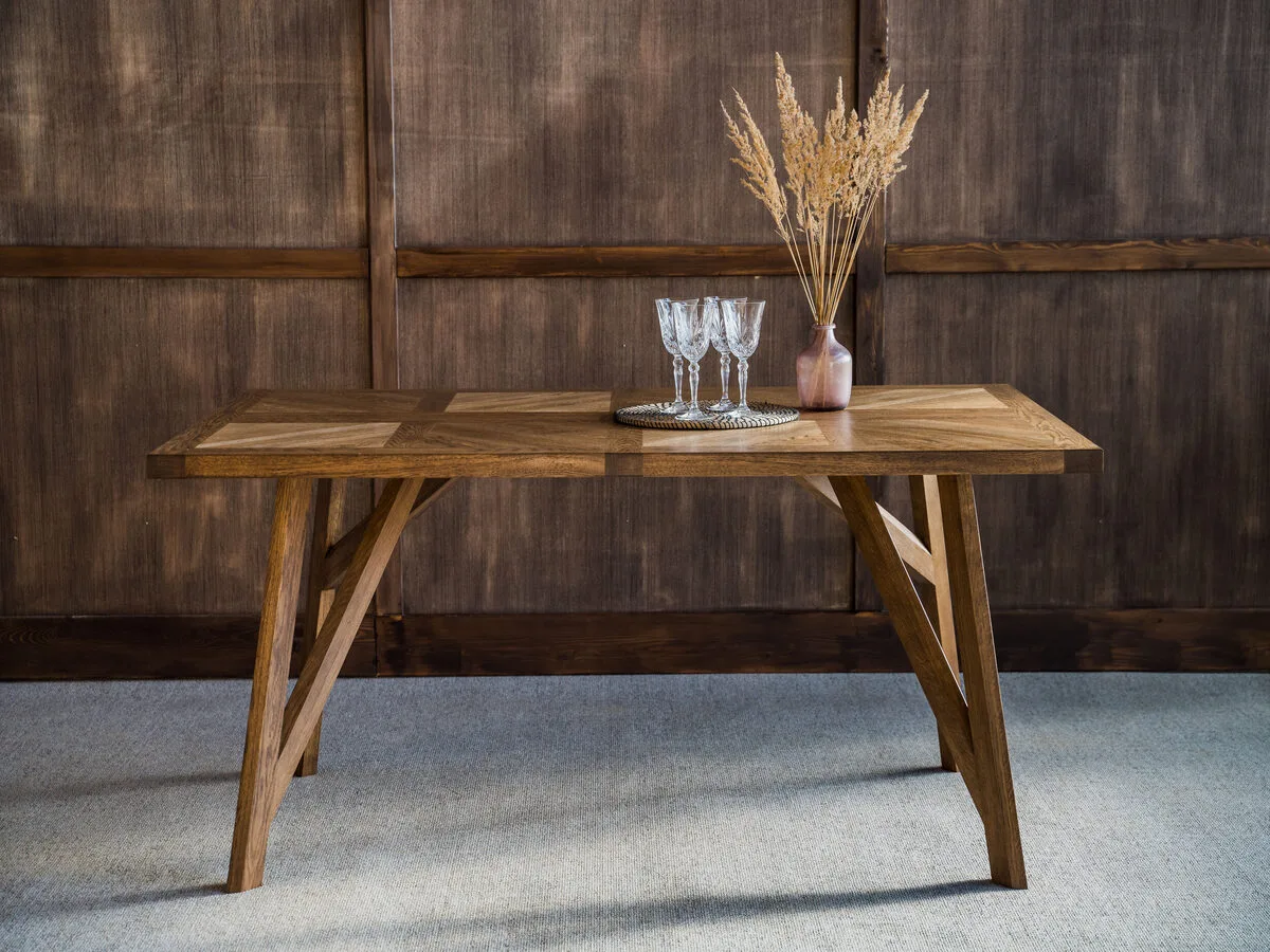 of the WOOD furniture - rankų darbo ąžuolo stalas